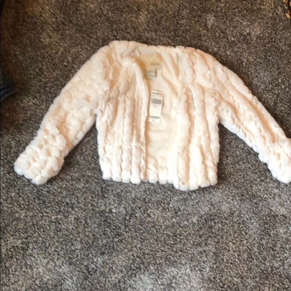 Daytrip cream shrug from Buckle